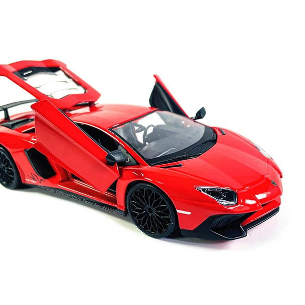 Bburago 1:24 Lamborghini Aventador SV Coupe LP750 - Barnee's Cars